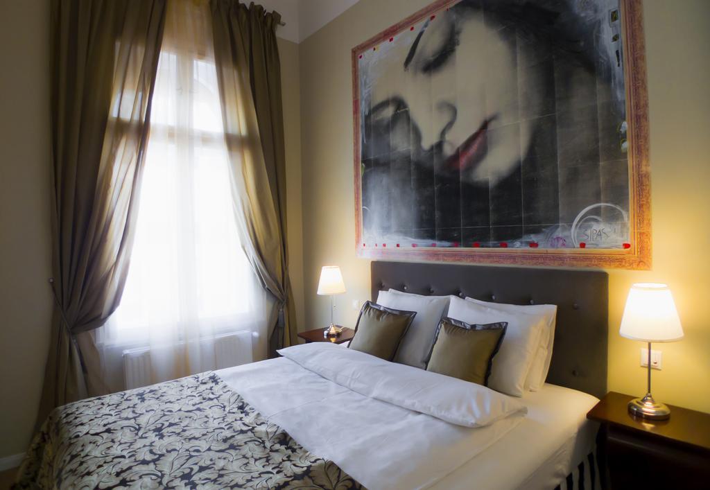 Golden Stars Budapest Apartments מראה חיצוני תמונה